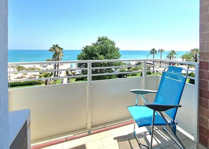 [vista Mare] Wi-fi Clima E Relax Appartamento Porto SantʼElpidio