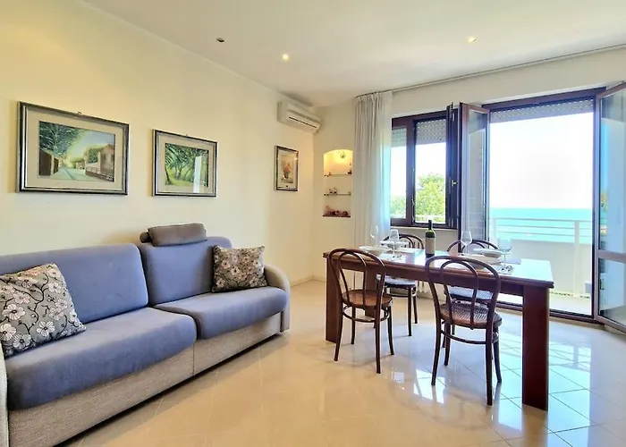 Appartamento [vista Mare] Wi-fi Clima E Relax